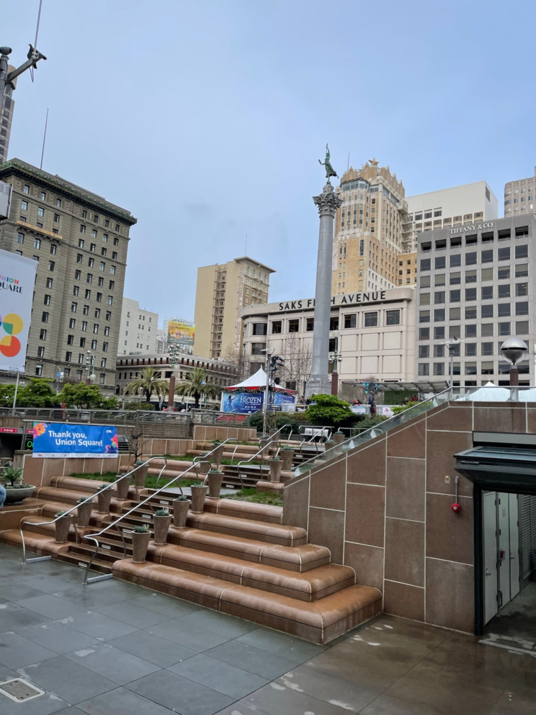 Union Square in downtown San Francisco on a cloudy day.